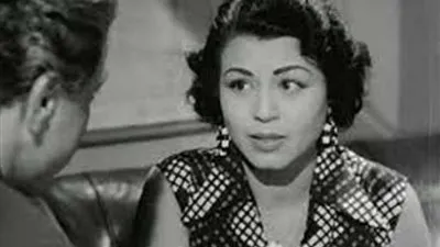 صوتها العزب كان سبب انضمامها لفرقة إسماعيل ياسين واعتزلت من أجل ابنتها.. أبرز المعلومات عن درية أحمد 