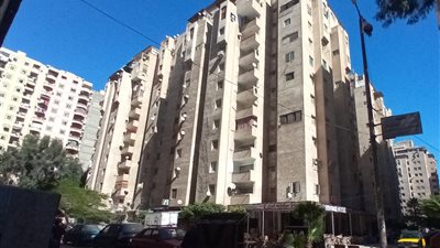 إحالة المتهم بقتل والديه في الإسكندرية على الطب النفسي