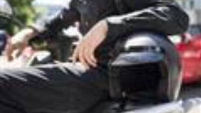 لعدم ارتداء الخوذة.. تحرير 932 مخالفة لقائدي الدراجات النارية
