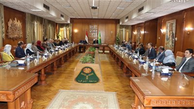 رئيس جامعة المنوفية يؤكد على الاستعداد التام لاستقبال العام الدراسي الجديد 