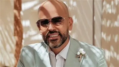 أبو عن رأيه في الذكاء الاصطناعي: 