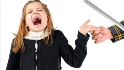 برلمانية عن دعوتها لعودة الضرب بالمدارس: لا أقصد بها الإيذاء البدني (فيديو)