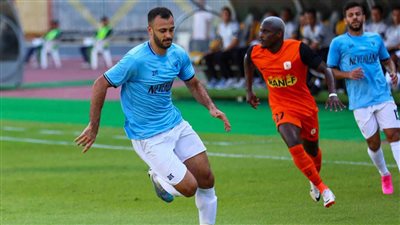 مروان حمدي يهدر ركلة جزاء.. التعادل يحسم الشوط الأول بين المصري وفاركو بدوري النيل