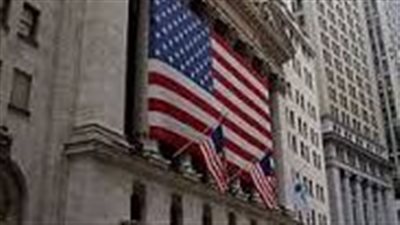 بيانات إنفاق المستهلكين تدعم البورصة الأمريكية