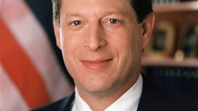 مبعوثة دبلوماسية: ادعاء آل جور بشأن رئاسة COP28 هراء غير مسؤول