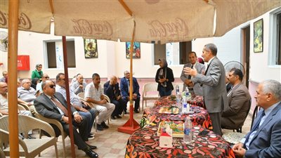 في اليوم العالمي لكبار السن محافظ الغربية يزور دار السعادة للمسنين 