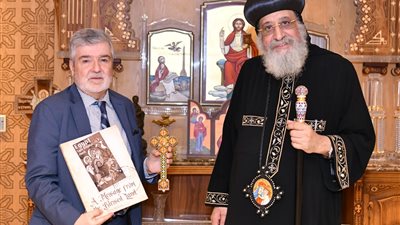 البابا تواضروس الثاني يستقبل سفير تشيلي بالقاهرة