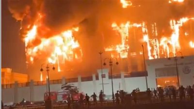 عاجل.. حريق ضخم يلتهم مديرية أمن الإسماعيلية (فيديو)