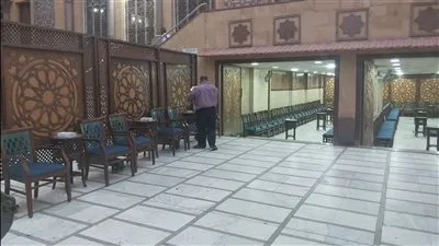 بالصور.. بدء مراسم تجيهزات عزاء محمد فريد في المهندسين