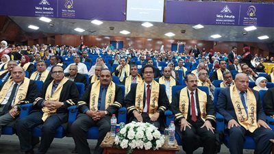 رئيس جامعة بنها: حريصون على الارتقاء وتحسين السمعة المؤسسية والأكاديمية للجامعة