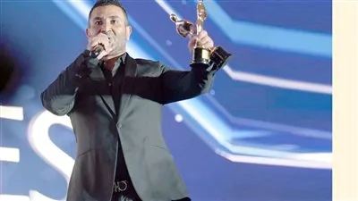 أحمد سعد يتألق أمام الرئيس السيسي بأغنية 