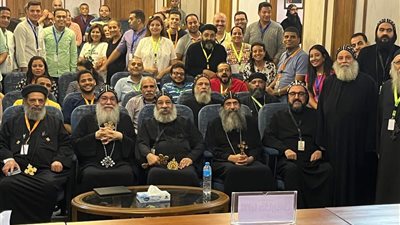 أسقف وسط القاهرة يشارك في ختام المؤتمر الليتورجي الرابع بأسيوط