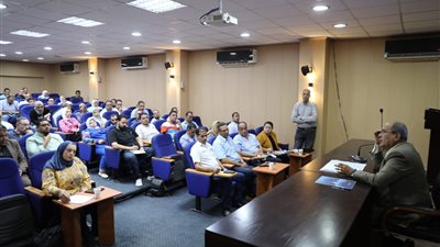 استعدادا للشتاء.. رئيس مياه الاسكندرية يوجه بإعداد حصر شامل لكافة المعدات (صور)