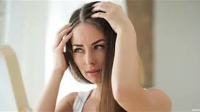 وصفات من المنزل للتخلص من قشرة الرأس المزعجة.. فما هي؟