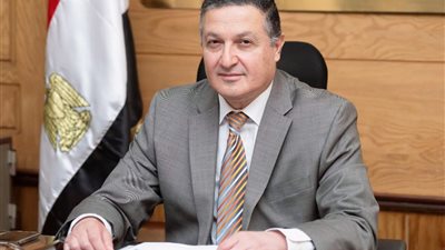 تشكيل لجنتين لفحص طلبات المتقدمين للوظائف الإدارية والفنية بجامعة بنها الأهلية