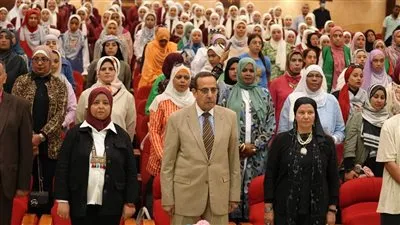 محافظ شمال سيناء يقدم شرح تفصيلي للحدود المصرية في لقاء تعريفي لفتايات 