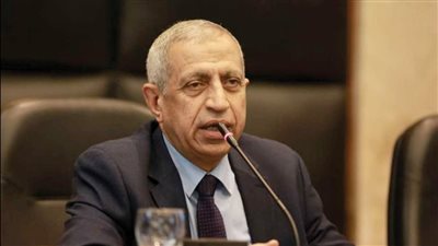 إسماعيل عبدالغفار.. رجل الإنجازات في الأكاديمية العربية للعلوم والنقل البحري (بروفايل)