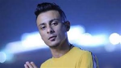 من أمام الكعبة.. مؤدي المهرجانات علي قدورة يعلن اعتزاله الفن