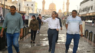 محافظ الغربية يتابع أعمال النظافة ورفع الإشغالات بطنطا بعد انتهاء مولد السيد البدوي (صور)