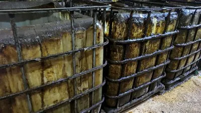 عاجل.. ضبط ١٠ أطنان زيت أكل مستعمل في الغربية (صور)