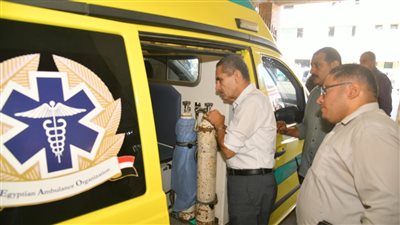 محافظ الغربية يتفقد مستشفى كفر الزيات العام في زيارة مفاجئة (صور)