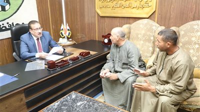 محافظ المنوفية يكلف رئيس شركة المياه لبحث شكوى صيادين قرية جزي