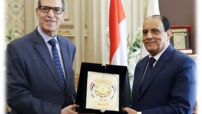 رئيس محكمة النقض يستقبل رئيس وأعضاء هيئة النيابة الإدارية بكامل تشكيله