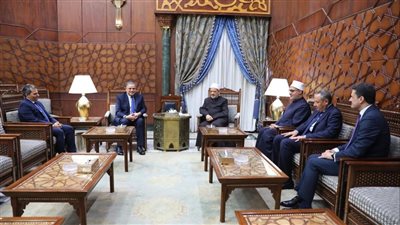 شيخ الأزهر يستقبل رئيس جامعة كفر الشيخ بمقر المشيخة 