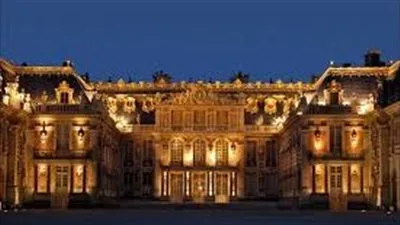 بعد إغلاقه.. كل ما تريد معرفته عن قصر فرساي الفرنسي