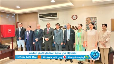 رئيس جامعة حلوان يجتمع مع وفد من جامعتي نانجينغ وشانغان الصينية