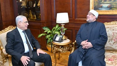 النائب العام يستقبل وزير الأوقاف لتهنئته بالمنصب الجديد