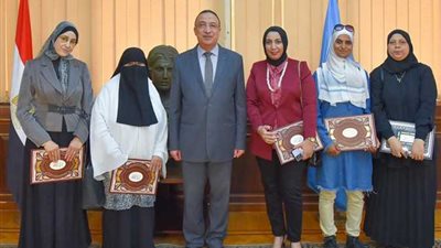 تكريم الأمهات المثاليات خلال العامين الماضيين عن محافظة الإسكندرية 