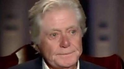 حسين فهمي عقب تكريمه في مهرجان الشارقة السينمائي: 