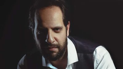 أحمد أمين يعلن إطلاق برنامج كوميدي عبر المنصات