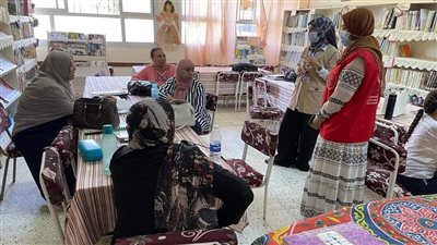 فحص ١٨٦٦ طالب وطالبة خلال حمله ١٠٠ يوم صحة بمدارس البحر الأحمر
