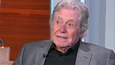 حسين فهمي عن قرار تأجيل مهرجان القاهرة السينمائي: 