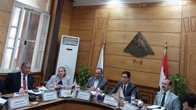 مجلس جامعة بنها: نؤيد الدولة المصرية والرئيس في إجراءاته دعما للقضية الفلسطينية