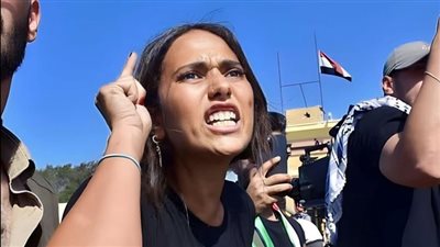 هاجمت إسرائيل وفضحت ازدواجية Cnn.. من هي رحمة زين؟