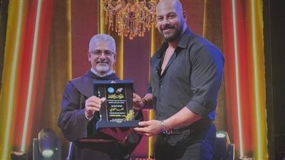 أحمد التهامي يخطف الأنظار بأحدث ظهور له في المركز الكاثوليكي المصري للسينما