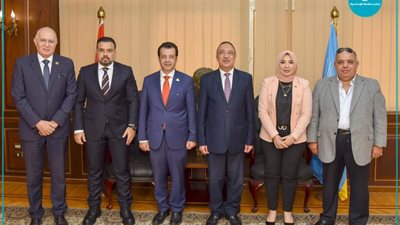 محافظ الإسكندرية يلتقي وفد الأمانة المركزية للتحالف الوطني للعمل الأهلي والتنموي