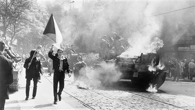 من تشيكوسلوفاكيا لأوكرانيا.. قصة مصري عاش الحروب السوفيتية والروسية ويحلم بالعودة لبلده