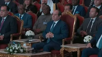 «مصر دولة قوية جدًا لا تمس ».. أبرز رسائل الرئيس السيسي بملتقي الصناعة اليوم