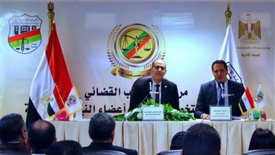 رئيس النيابة الإدارية يفتتح الدورة التدريبية التنشيطية الأولى لرؤساء النيابة.. صور