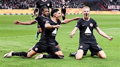 ليلة تألق مرموش.. هدفان في شباك بروسيا دورتموند خلال 16 دقيقة