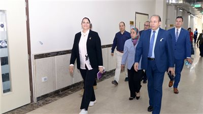 تفاصيل اجتماع رئيس جامعة المنصورة بالمجلس الأكاديمي للجامعة الأهلية