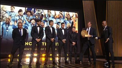 عاجل.. مانشستر سيتي يفوق بجائزة أفضل فريق في العالم 2023