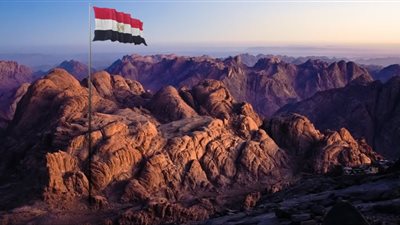 شيخ مشايخ سيناء: التنمية تسير على قدم وساق وأخذنا شوطا كبيرا للقضاء على الإرهاب