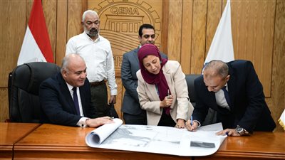 محافظ قنا يعتمد المخطط الاستراتيجي لمدينة نجع حمادي