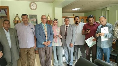 تكريم الفريق الطبي بالمركز الإقليمي لنقل الدم بالمنوفية على مجهوداتهم