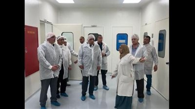 وزير قطاع الأعمال يتفقد مصانع شركة النصر للكيماويات الدوائية